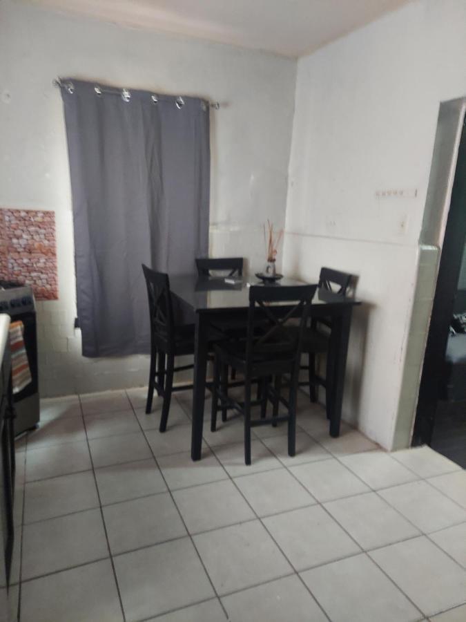 Casa En La Zona Centro De La Ciudad Villa Ciudad Juarez Ngoại thất bức ảnh
